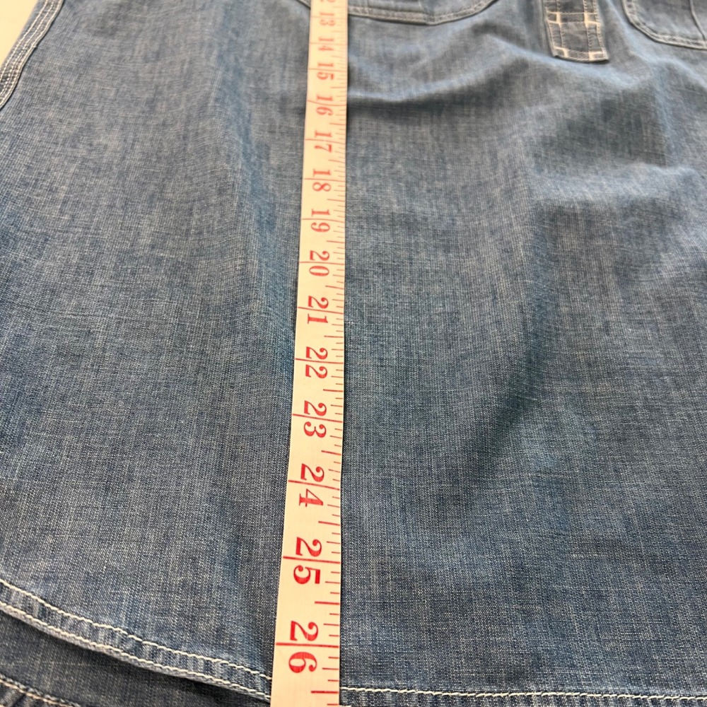 Duluth Trading Co Womens Blue Chambray Coolmax Short Sleeve Work Shirt Large - Picture 6 of 6